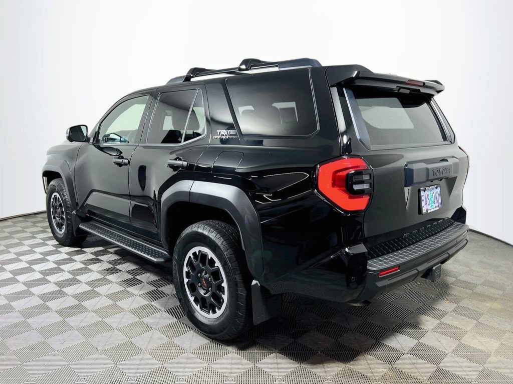 Certified 2025 Toyota 4Runner TRD Off-Road Premium AWD/4WD image 5