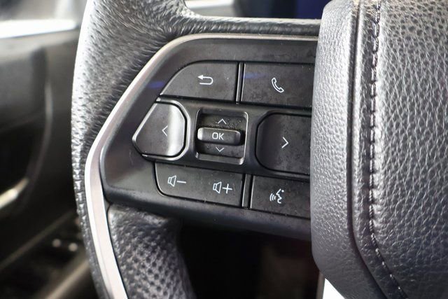 Used 2024 Toyota Tacoma TRD Off-Road image 17