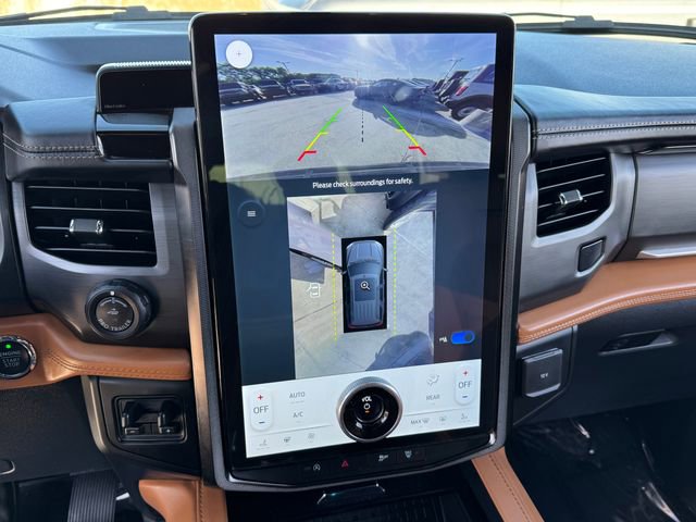 Used 2023 Ford Expedition Max Platinum AWD/4WD image 30
