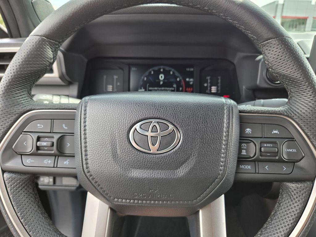 Used 2024 Toyota Tacoma SR5 w/ SR5 Upgrade Package RWD image 21
