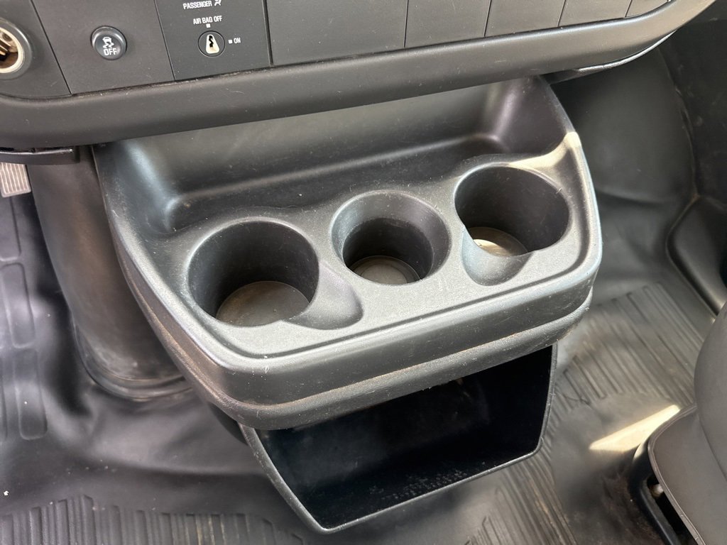 Used 2013 GMC Savana 3500 image 19