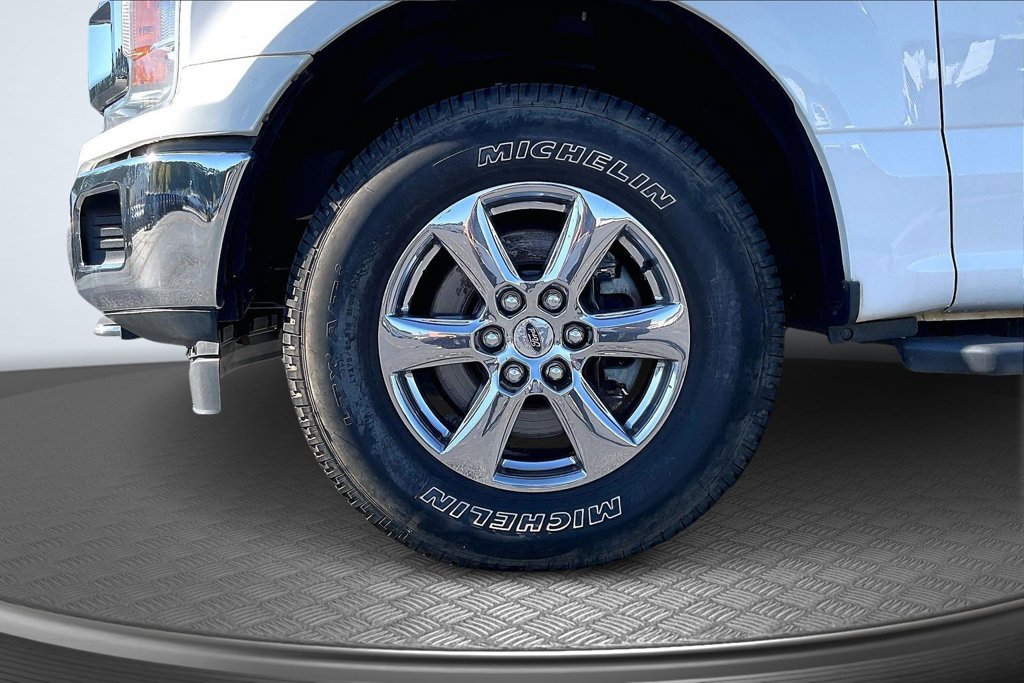 Used 2018 Ford F150 XLT w/ Equipment Group 302A Luxury AWD/4WD image 34