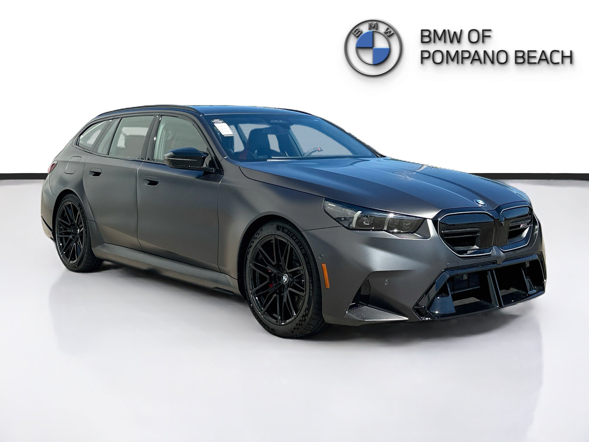 New 2027 BMW M5 Touring AWD/4WD image 1