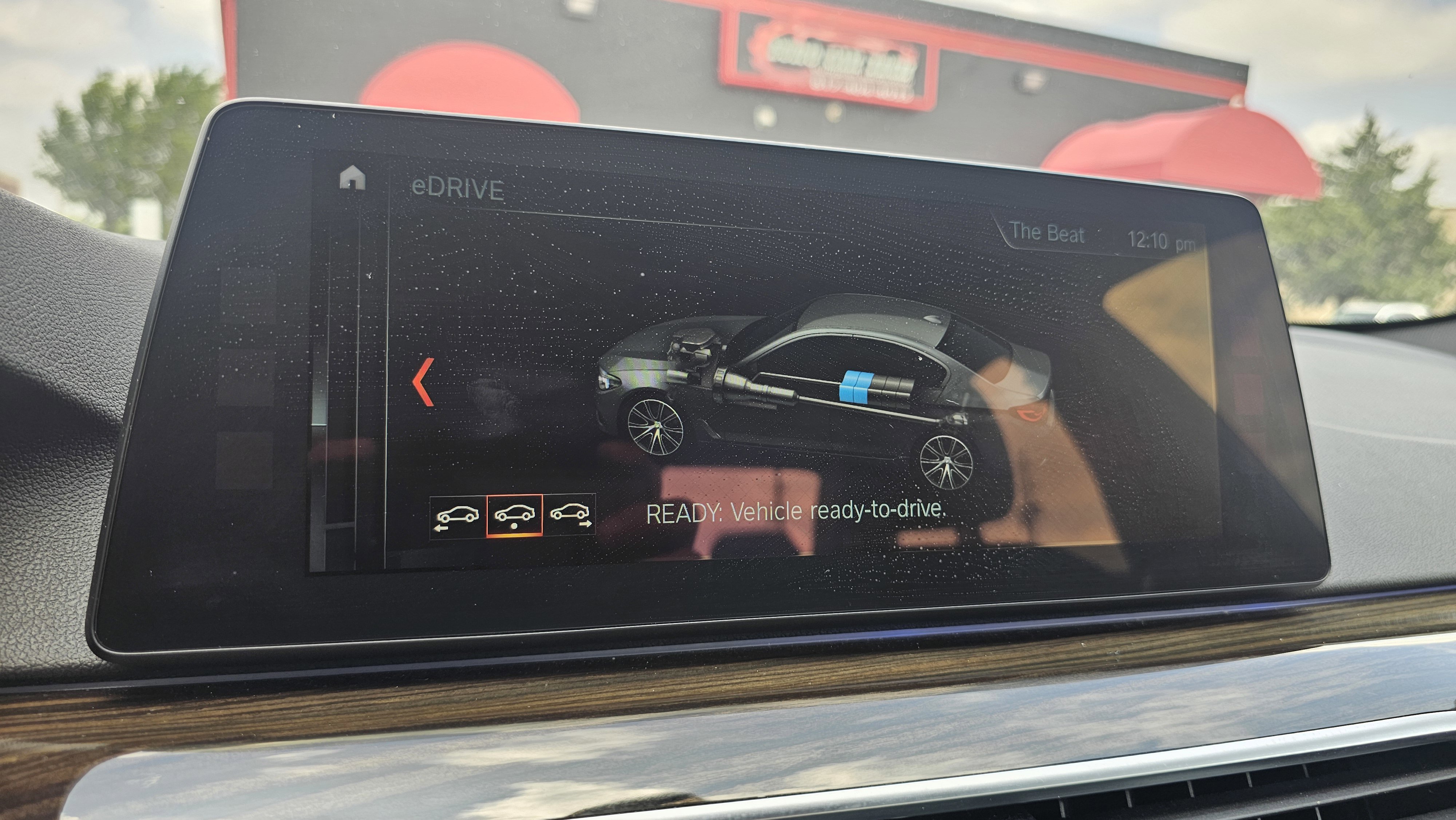 Used 2018 BMW 530e w/ Premium Package 2 image 42