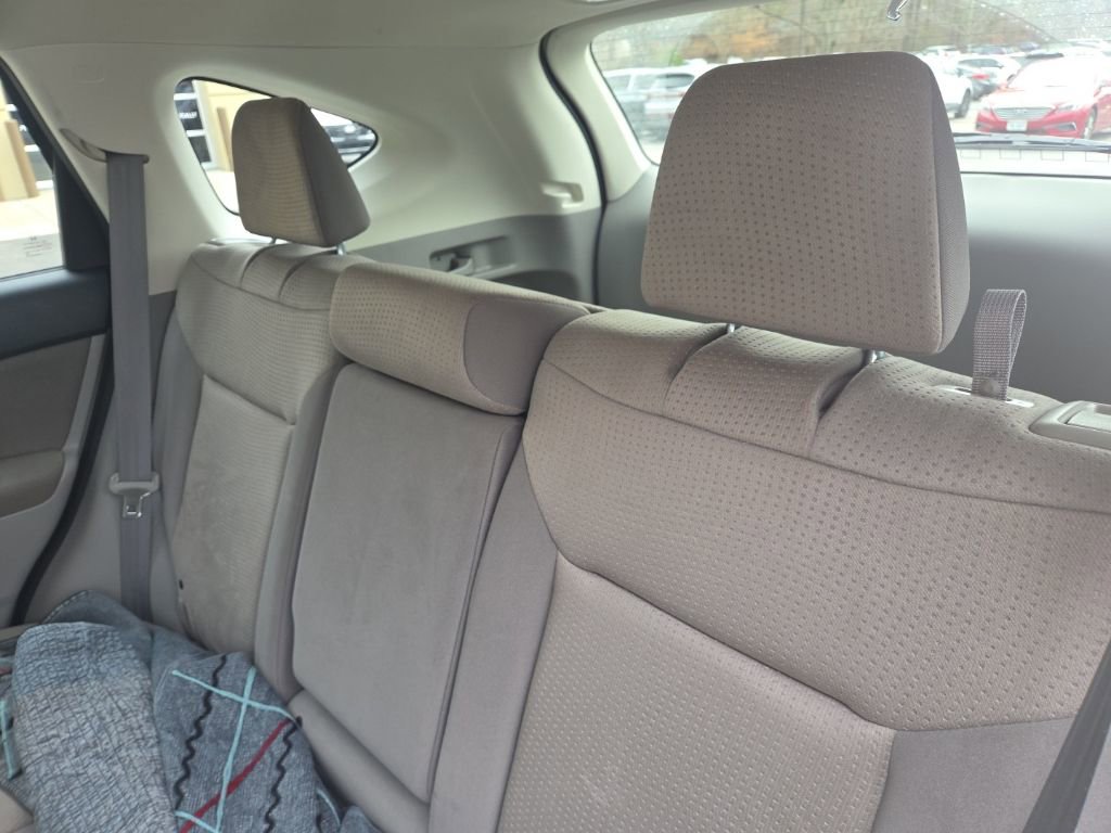 Used 2014 Honda CR-V EX image 7