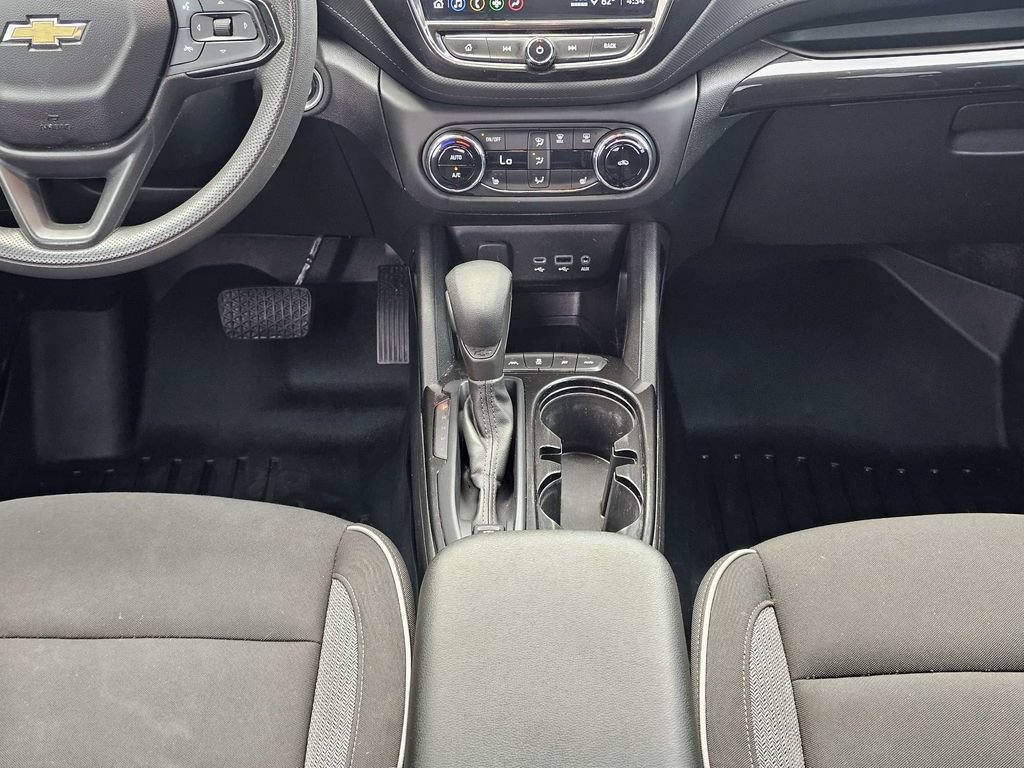 Used 2022 Chevrolet TrailBlazer LT w/ Convenience Package AWD/4WD image 19