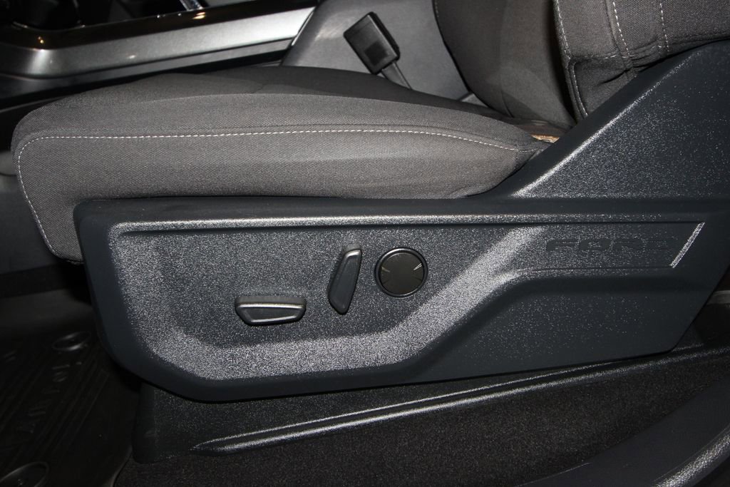 Used 2023 Ford F150 XLT w/ Equipment Group 302A High image 7