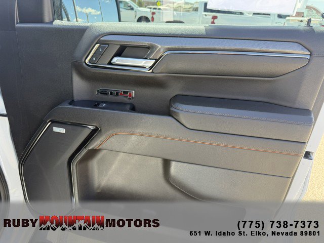 Used 2023 GMC Sierra 1500 AT4 w/ Technology Package AWD/4WD image 23