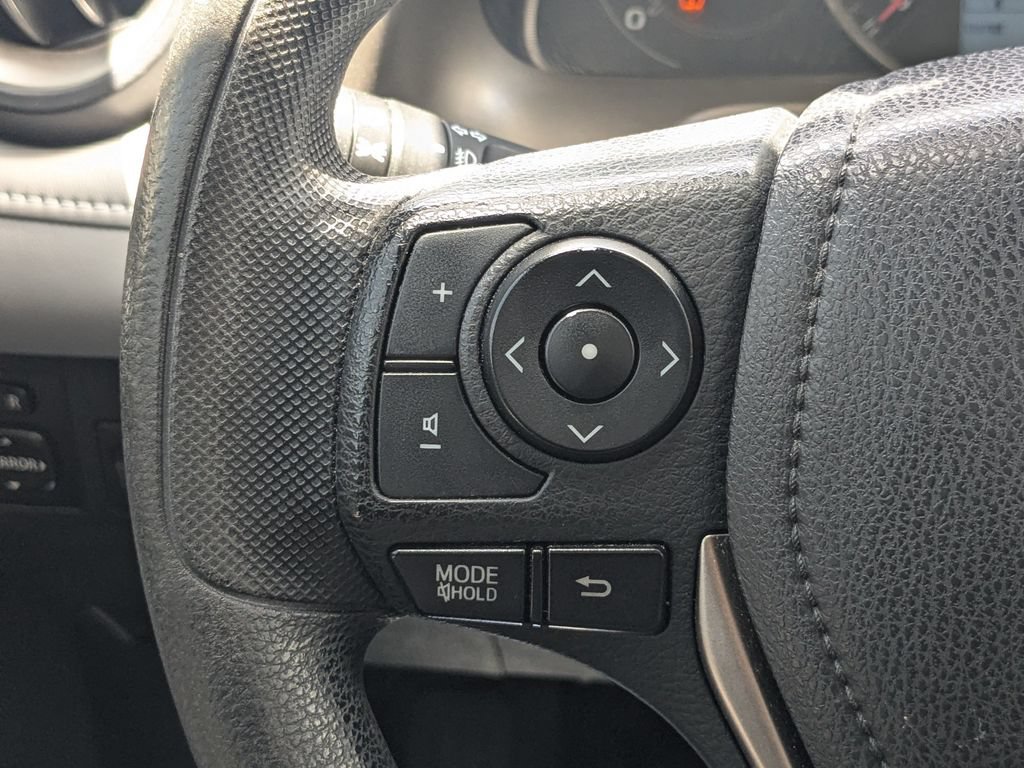 Used 2014 Toyota RAV4 XLE FWD image 14