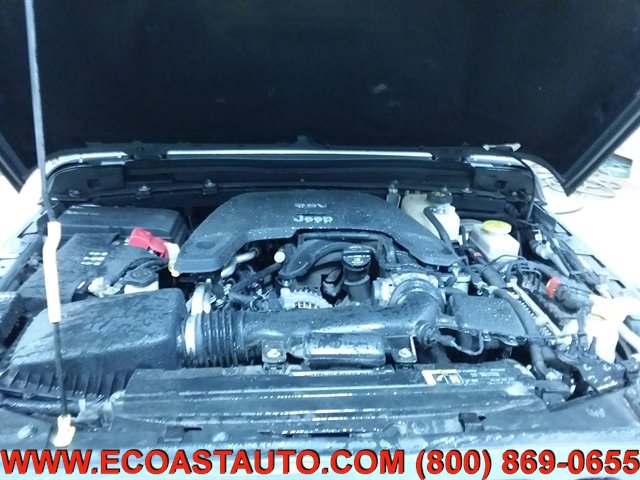 Used 2018 Jeep Wrangler Unlimited Sport S image 9