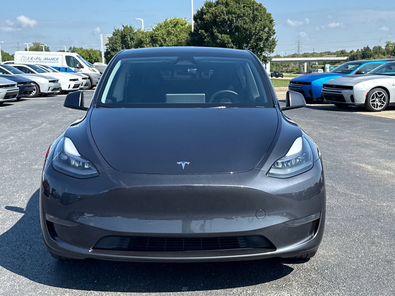 Used 2024 Tesla Model Y Long Range AWD/4WD image 8