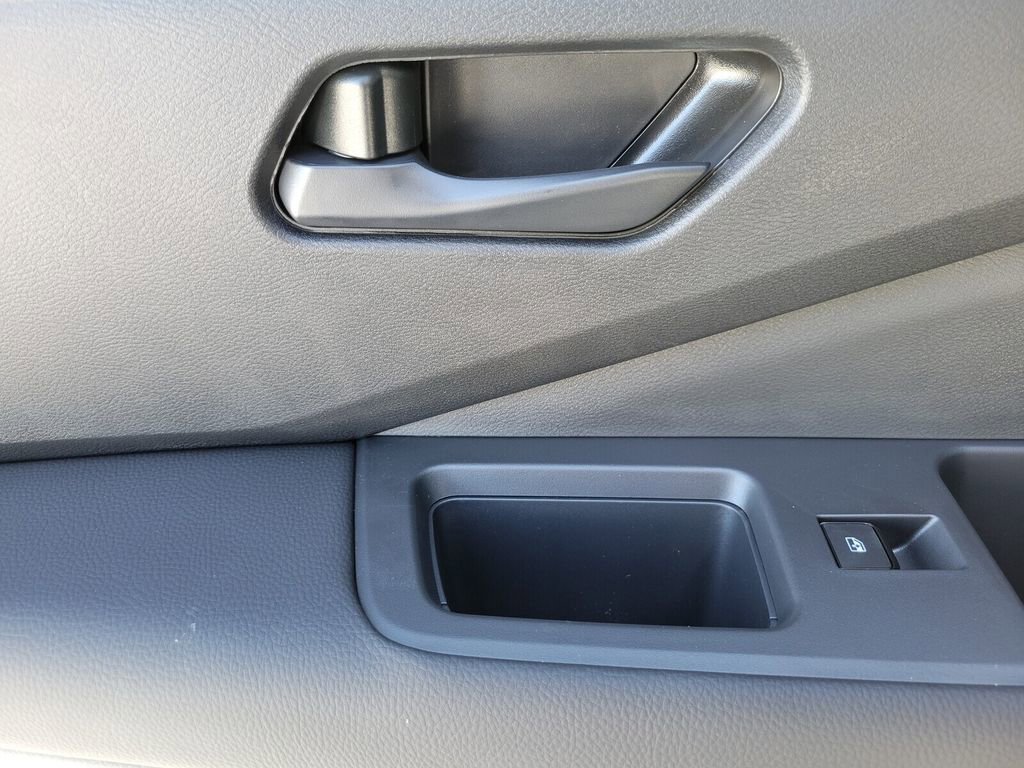 New 2025 Nissan Pathfinder Rock Creek image 23