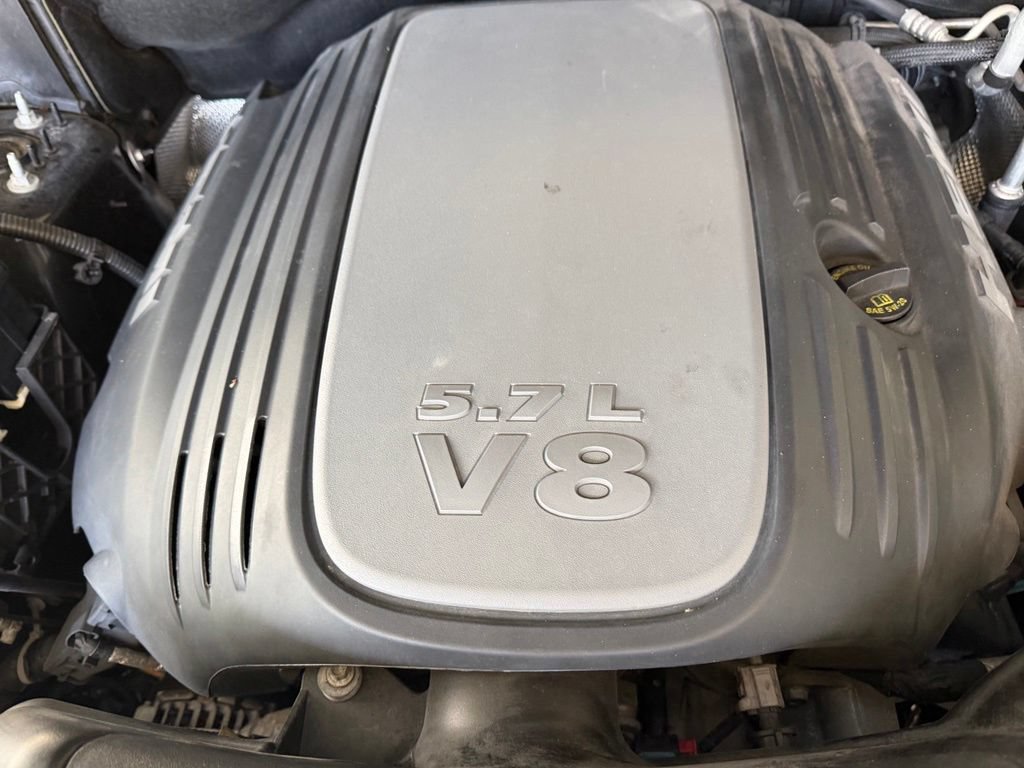 Used 2021 Dodge Durango R/T w/ Blacktop Package RWD image 15