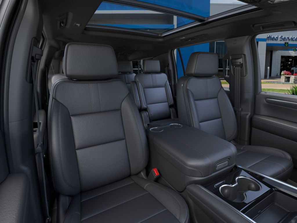 New 2026 Chevrolet Suburban RST w/ RST Capability Package AWD/4WD image 16