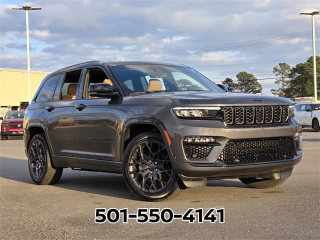 Used 2025 Jeep Grand Cherokee Summit w/ Obsidian Package image 22