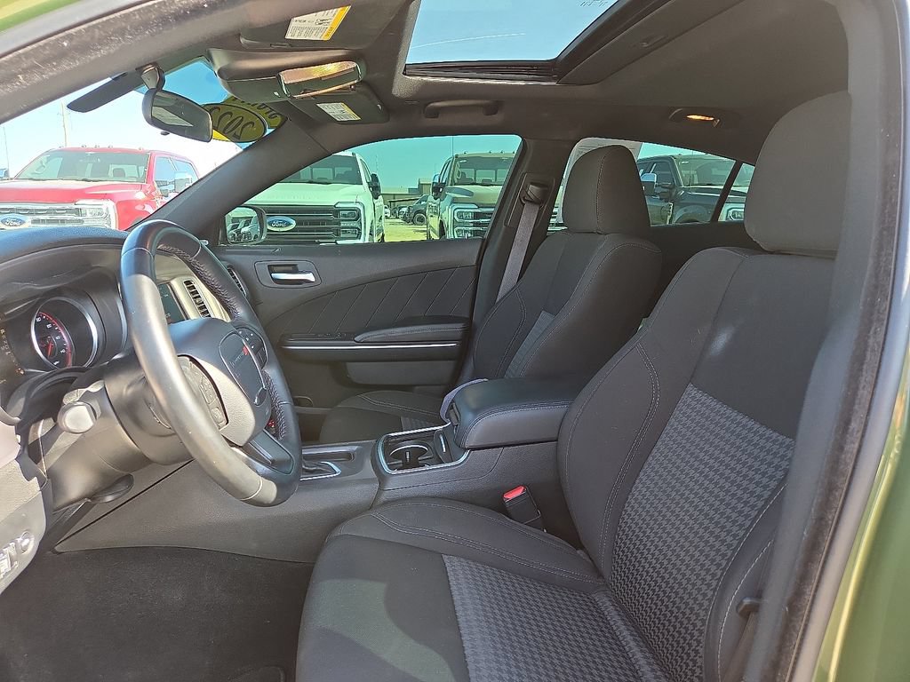 Used 2023 Dodge Charger SXT RWD image 23