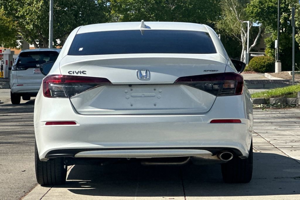 Used 2025 Honda Civic Sport image 5