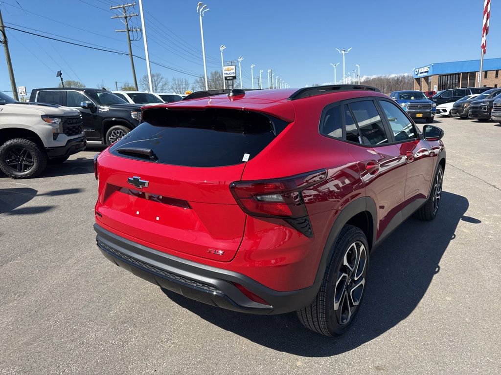 New 2026 Chevrolet Trax RS w/ Sunroof Package image 5