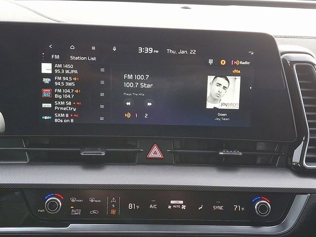 Used 2025 Kia Sportage SX image 19