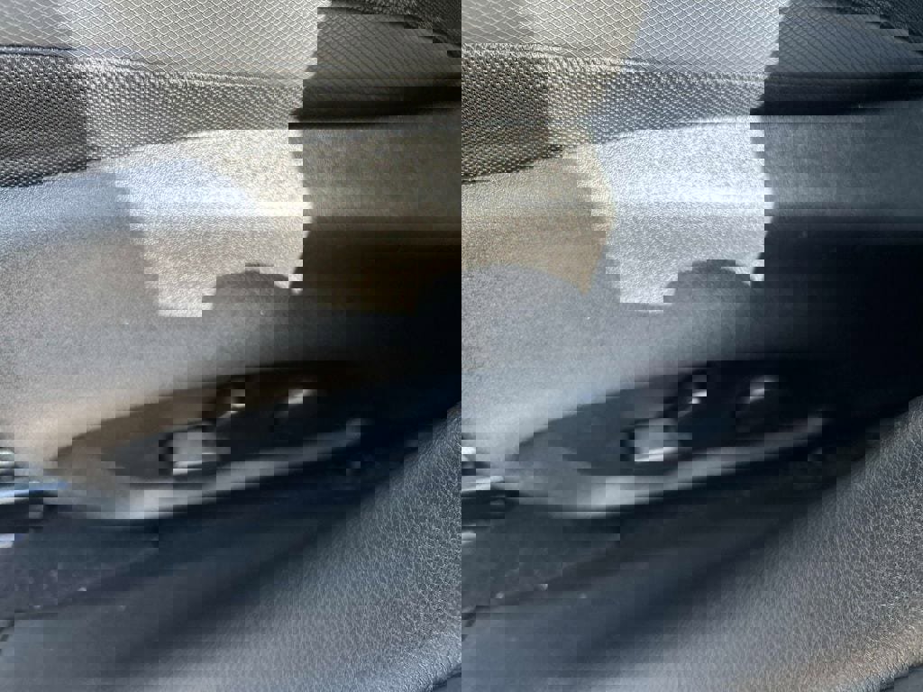 Certified 2023 Jeep Renegade Latitude w/ Premium Group image 21