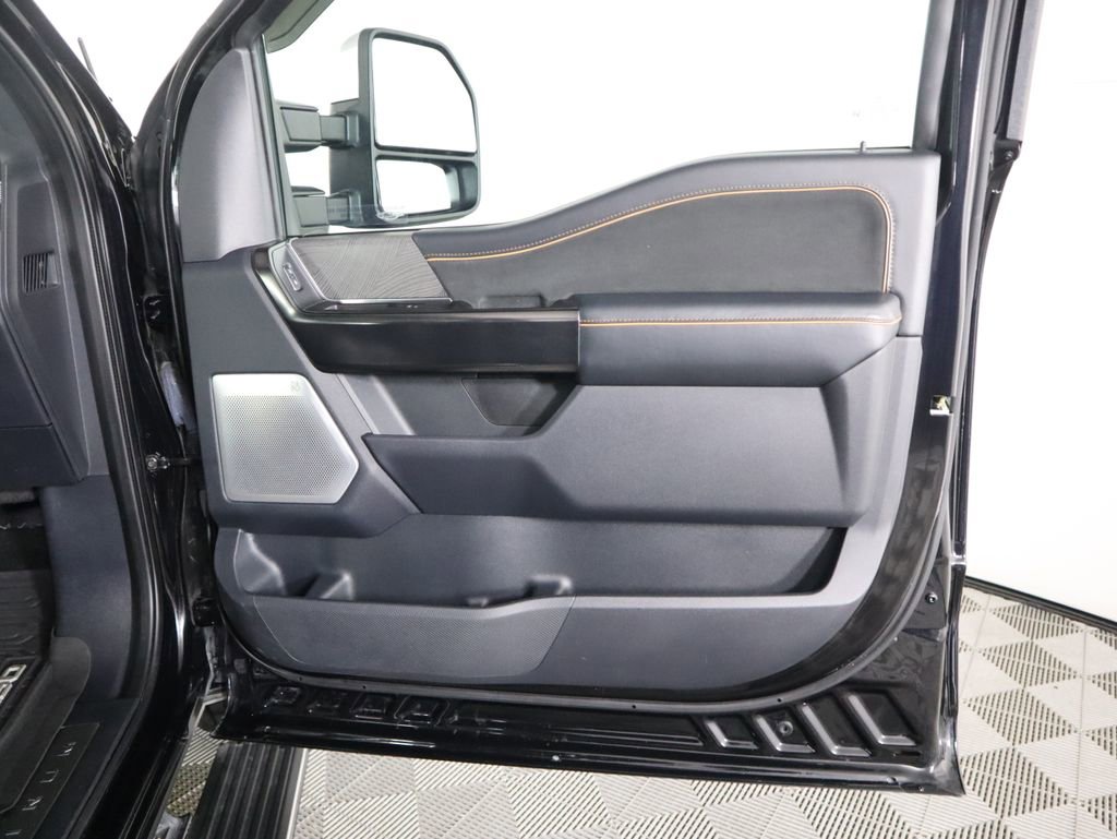 Used 2022 Ford F150 Platinum image 26