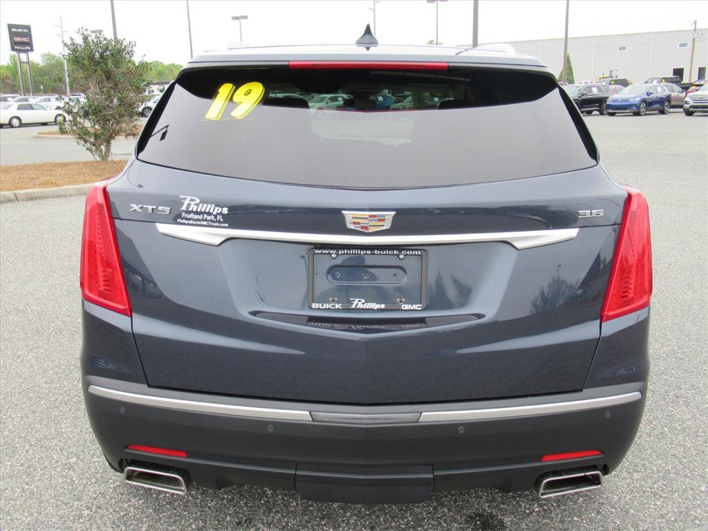 Used 2019 Cadillac XT5 Premium Luxury FWD image 6
