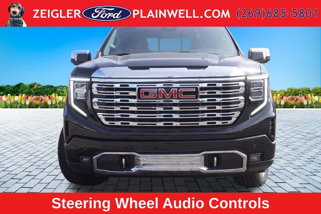 Used 2022 GMC Sierra 1500 Denali w/ Denali Reserve Package AWD/4WD image 8