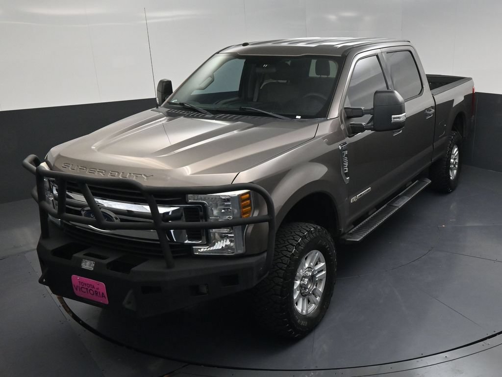 Used 2019 Ford F250 XLT w/ XLT Value Package AWD/4WD image 15