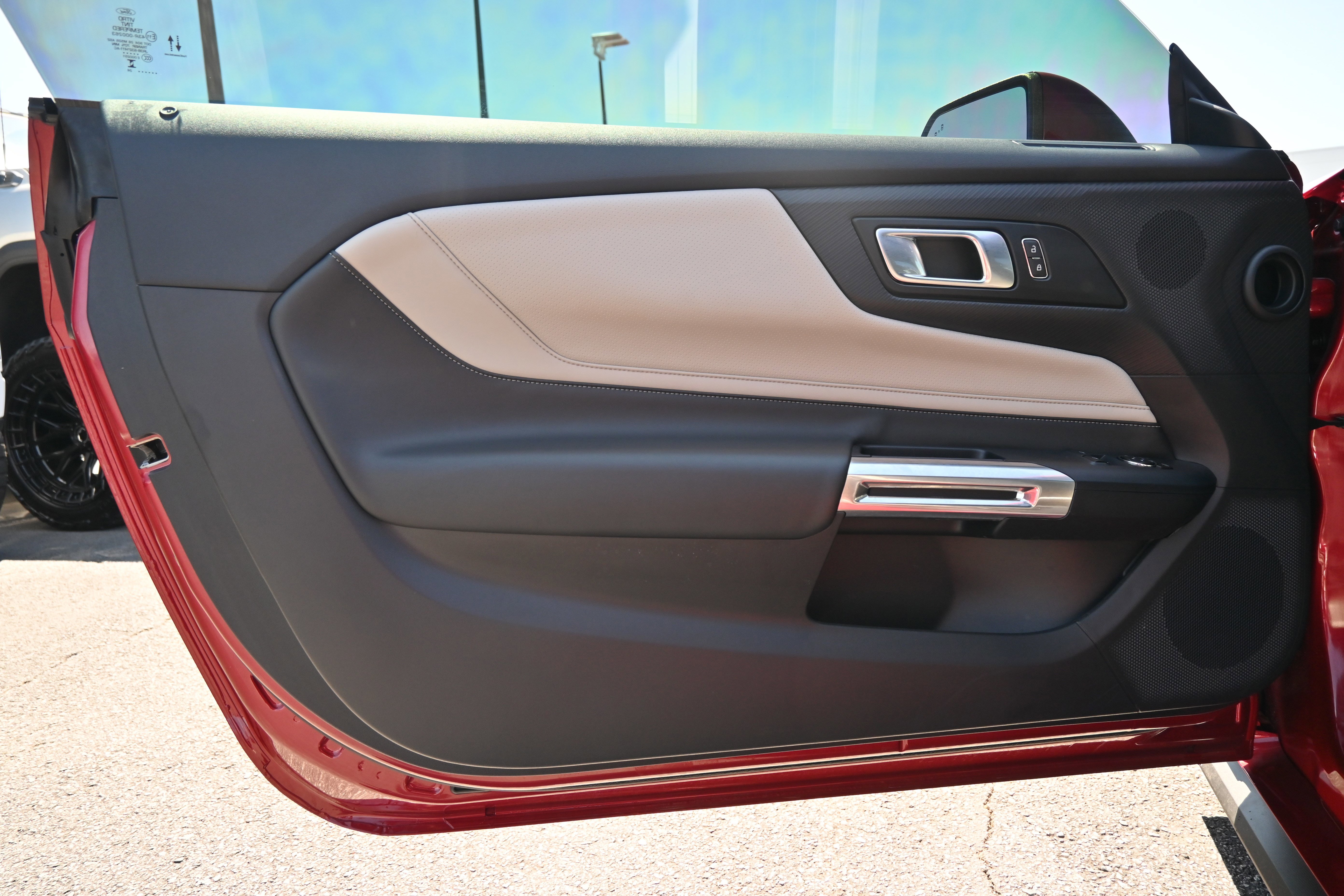 Used 2024 Ford Mustang GT Premium RWD image 14