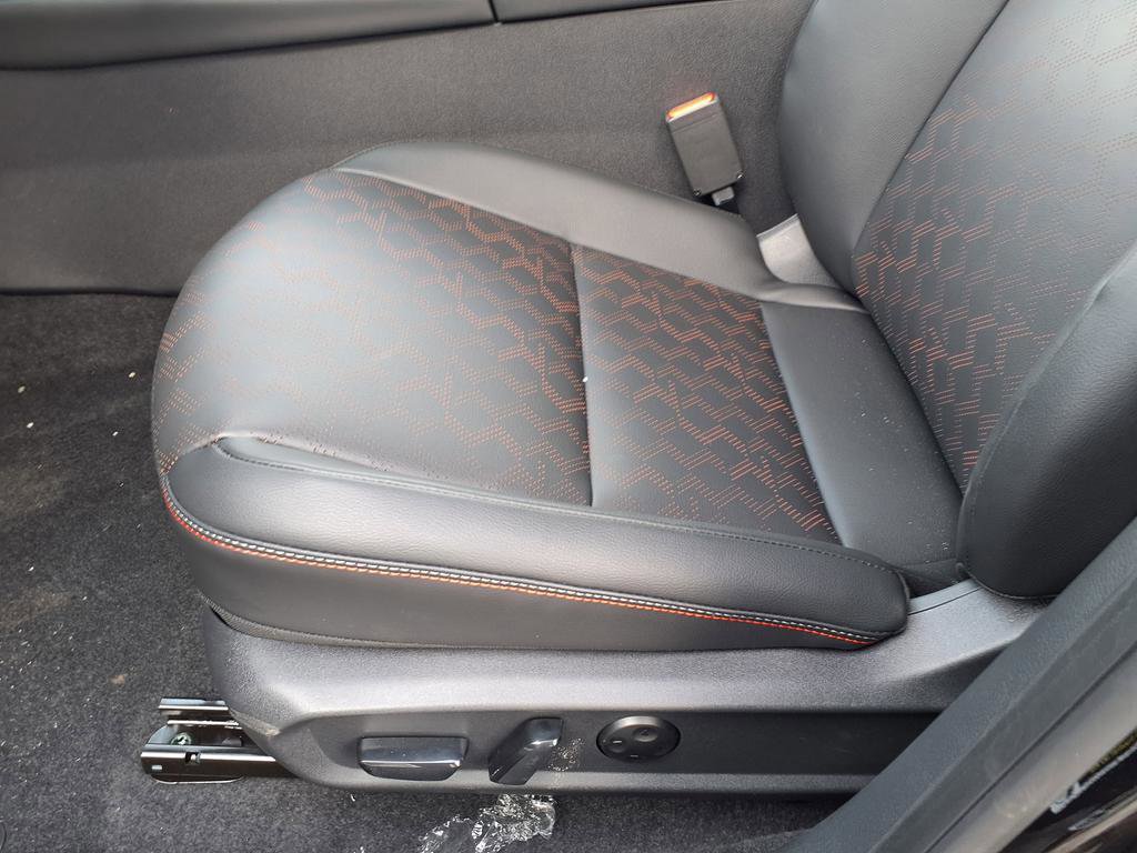 New 2026 Nissan Sentra SR w/ SR Premium Package image 10