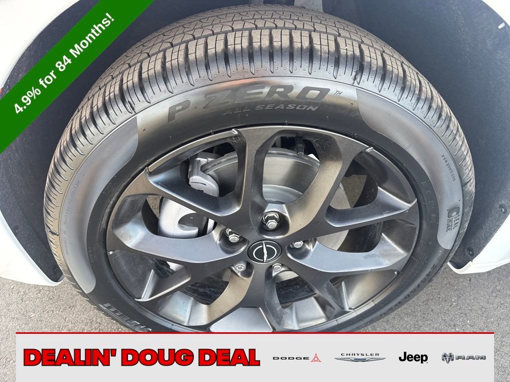 New 2026 Chrysler Pacifica Limited image 33