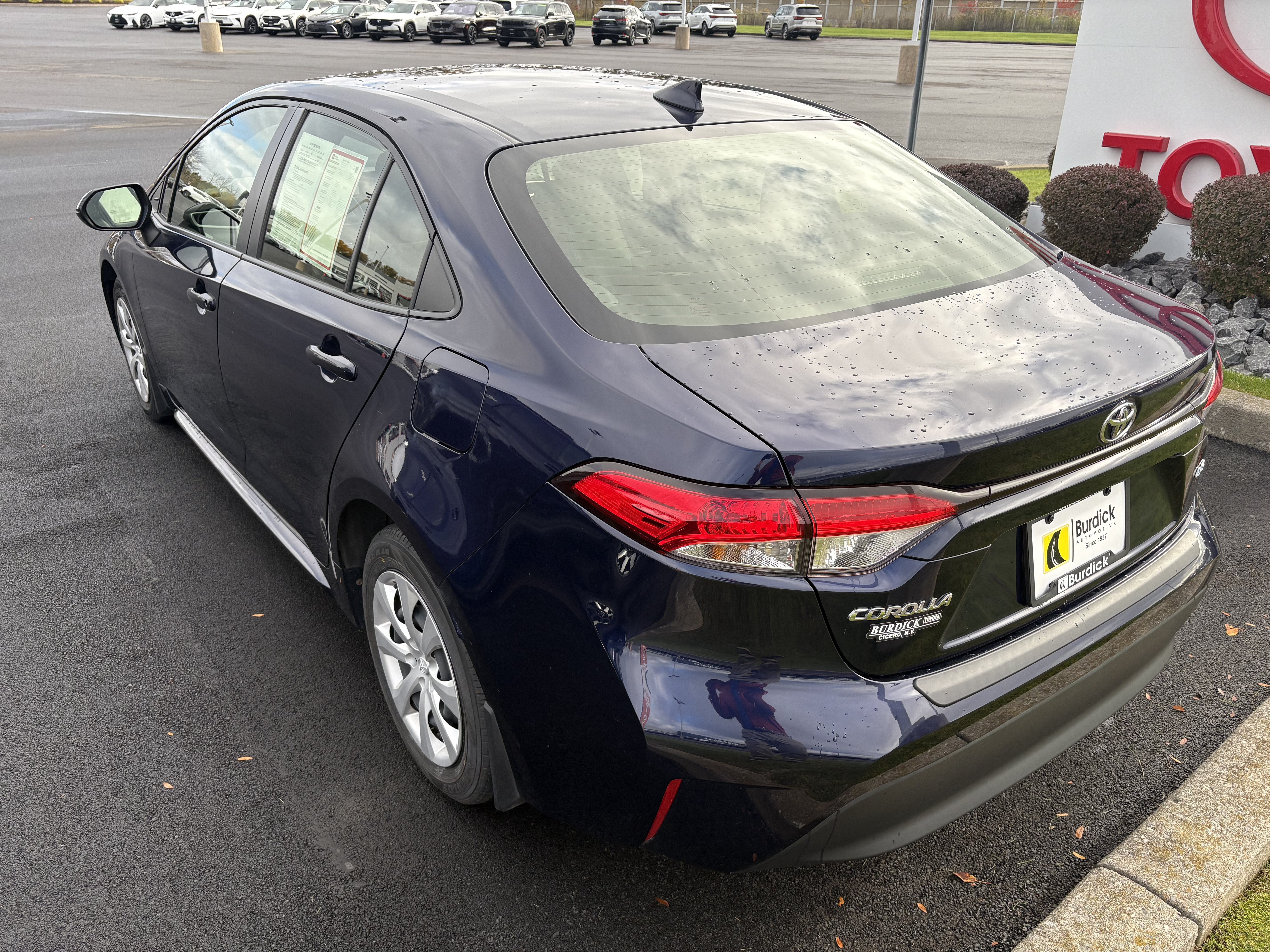 Certified 2023 Toyota Corolla LE w/ Carpet Mat Package (TMS) FWD image 5