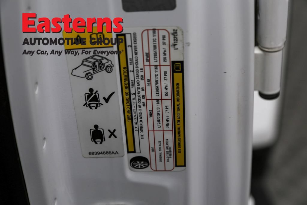 Used 2020 Jeep Wrangler Unlimited Rubicon w/ LED Lighting Group AWD/4WD image 37