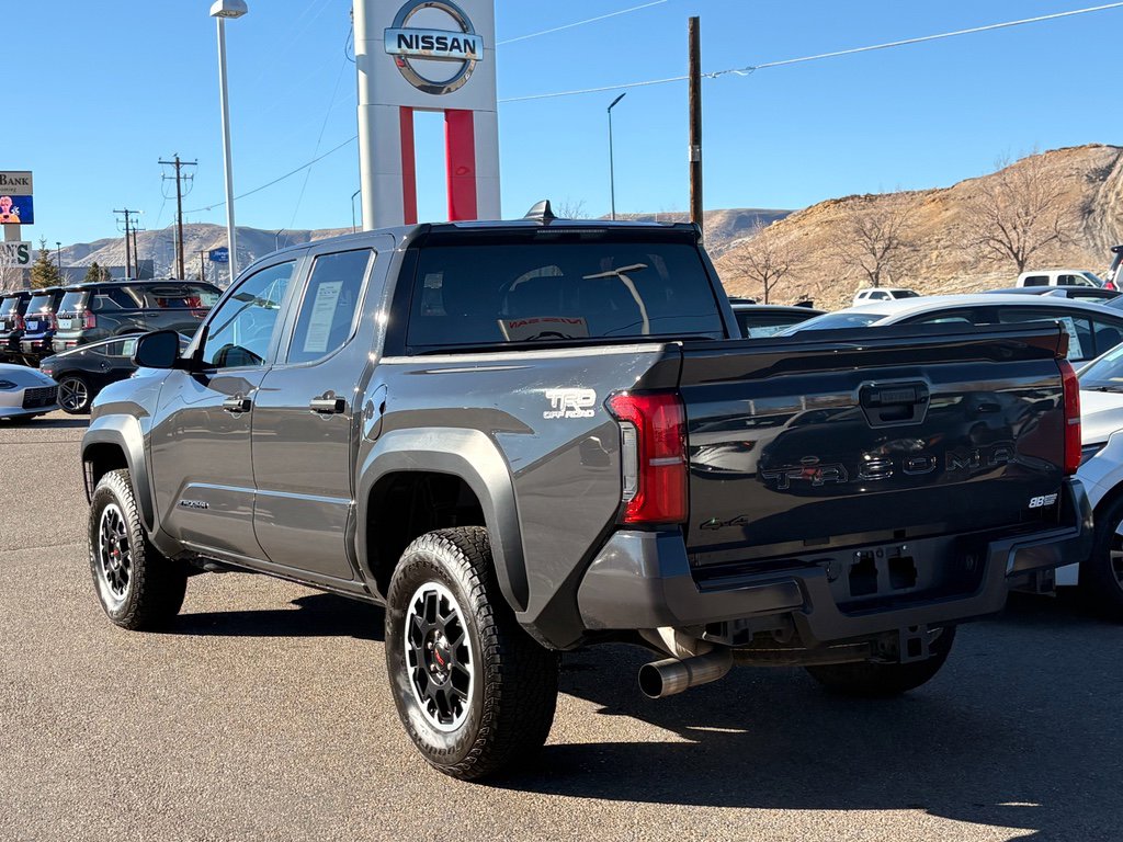 Used 2024 Toyota Tacoma TRD Off-Road image 3