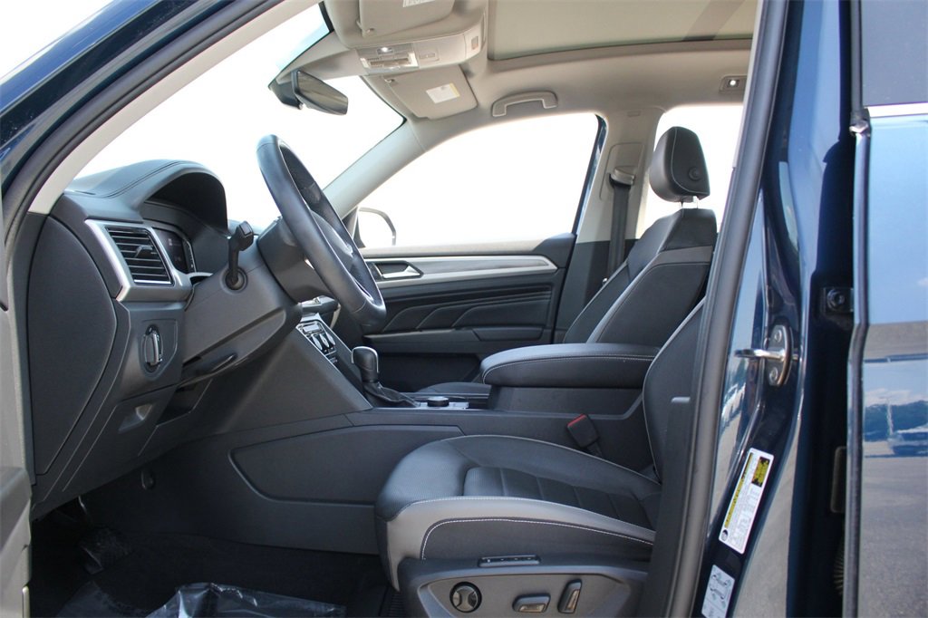 Used 2021 Volkswagen Atlas SEL Premium image 9
