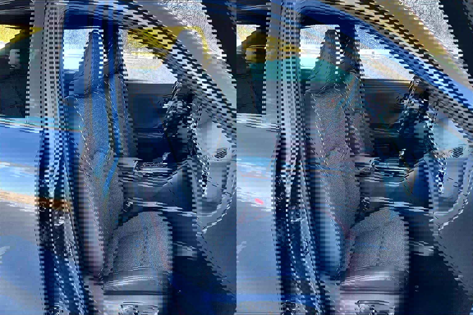 Used 2023 Toyota Crown XLE image 7