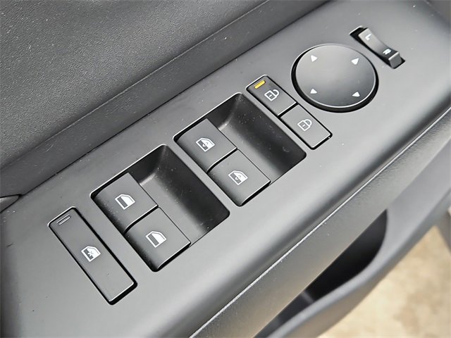 Used 2024 Hyundai Kona N Line image 17