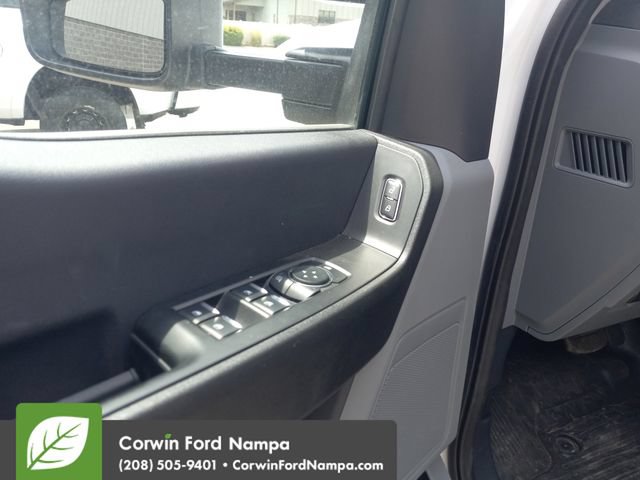 New 2024 Ford F550 4x4 Crew Cab Super Duty image 14