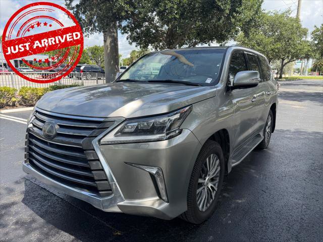 Used 2018 Lexus LX 570 4WD image 1
