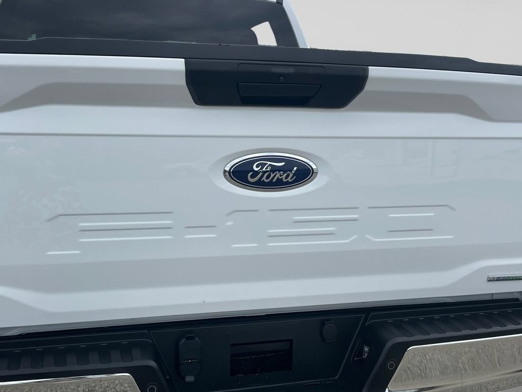 Used 2022 Ford F150 XL w/ Equipment Group 101A High AWD/4WD image 18