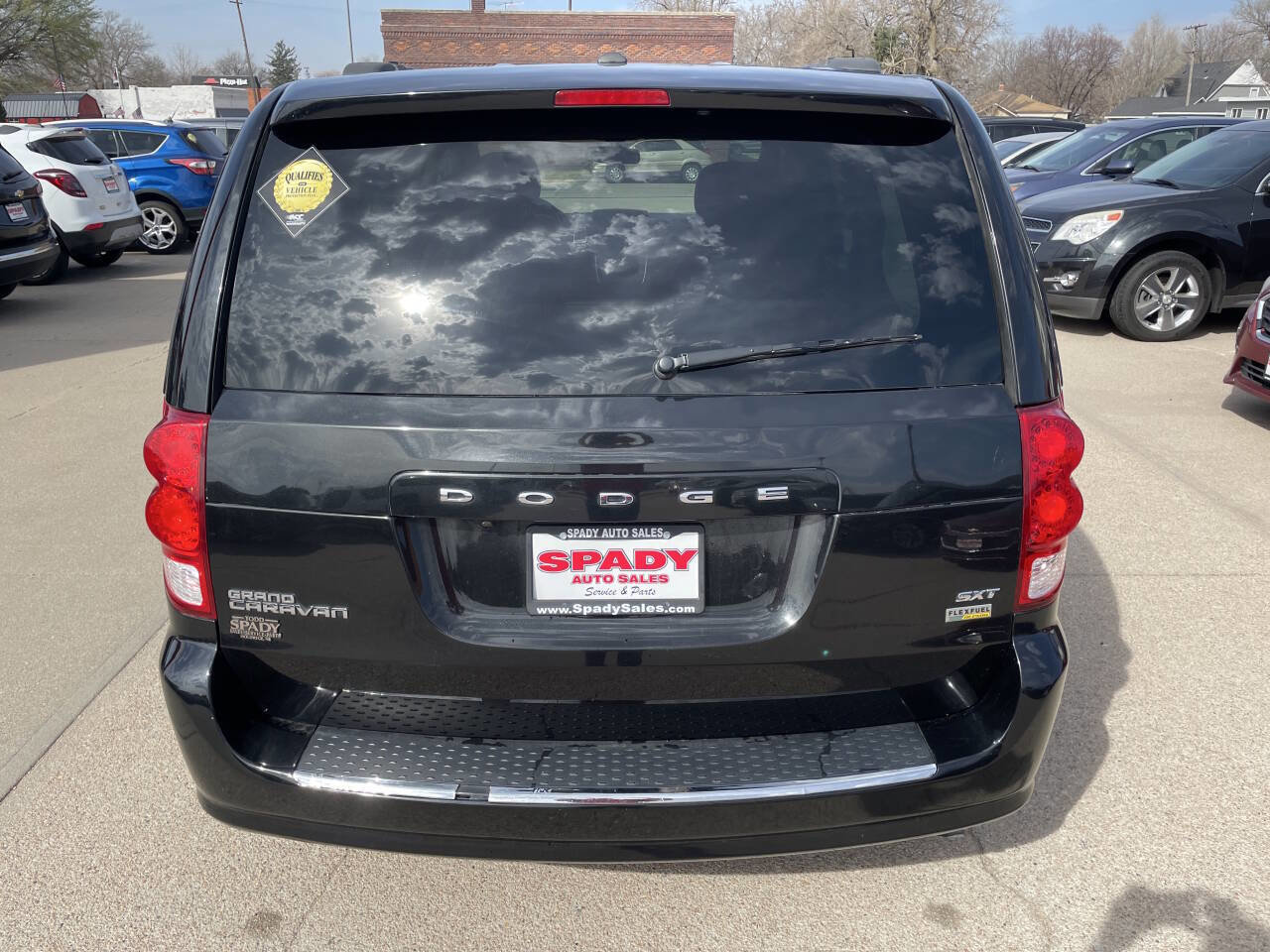 Used 2018 Dodge Grand Caravan SXT FWD image 9