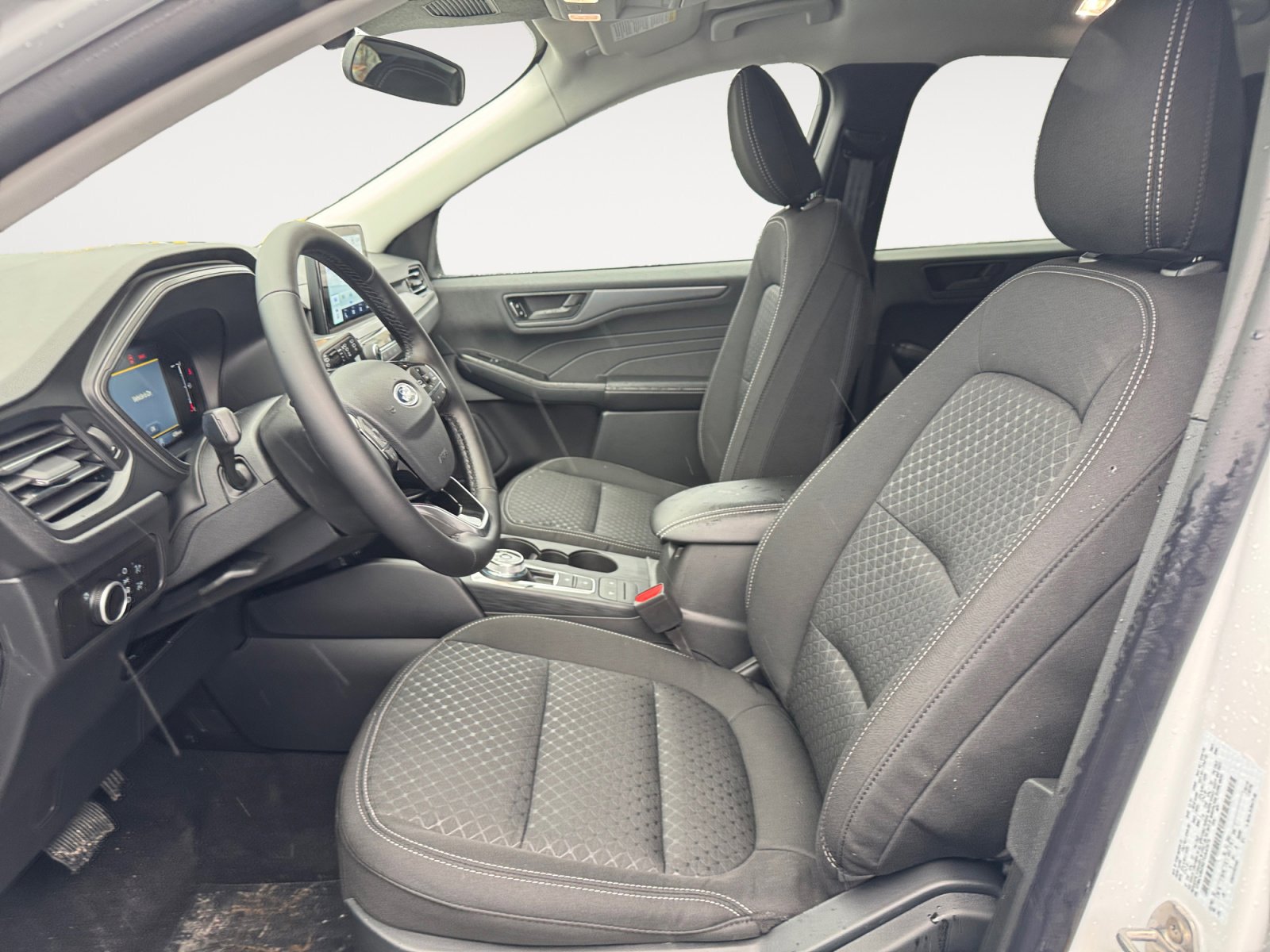 New 2026 Ford Escape Active w/ Cold Weather Package AWD/4WD image 11