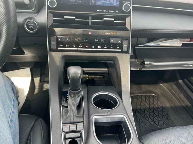Used 2022 Toyota Avalon Limited w/ Advanced Safety Package FWD image 21