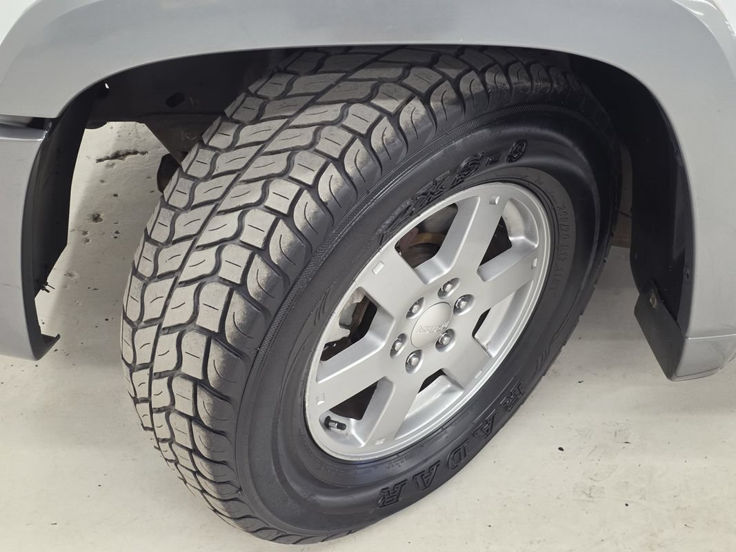 Used 2004 Isuzu Ascender S AWD/4WD image 37
