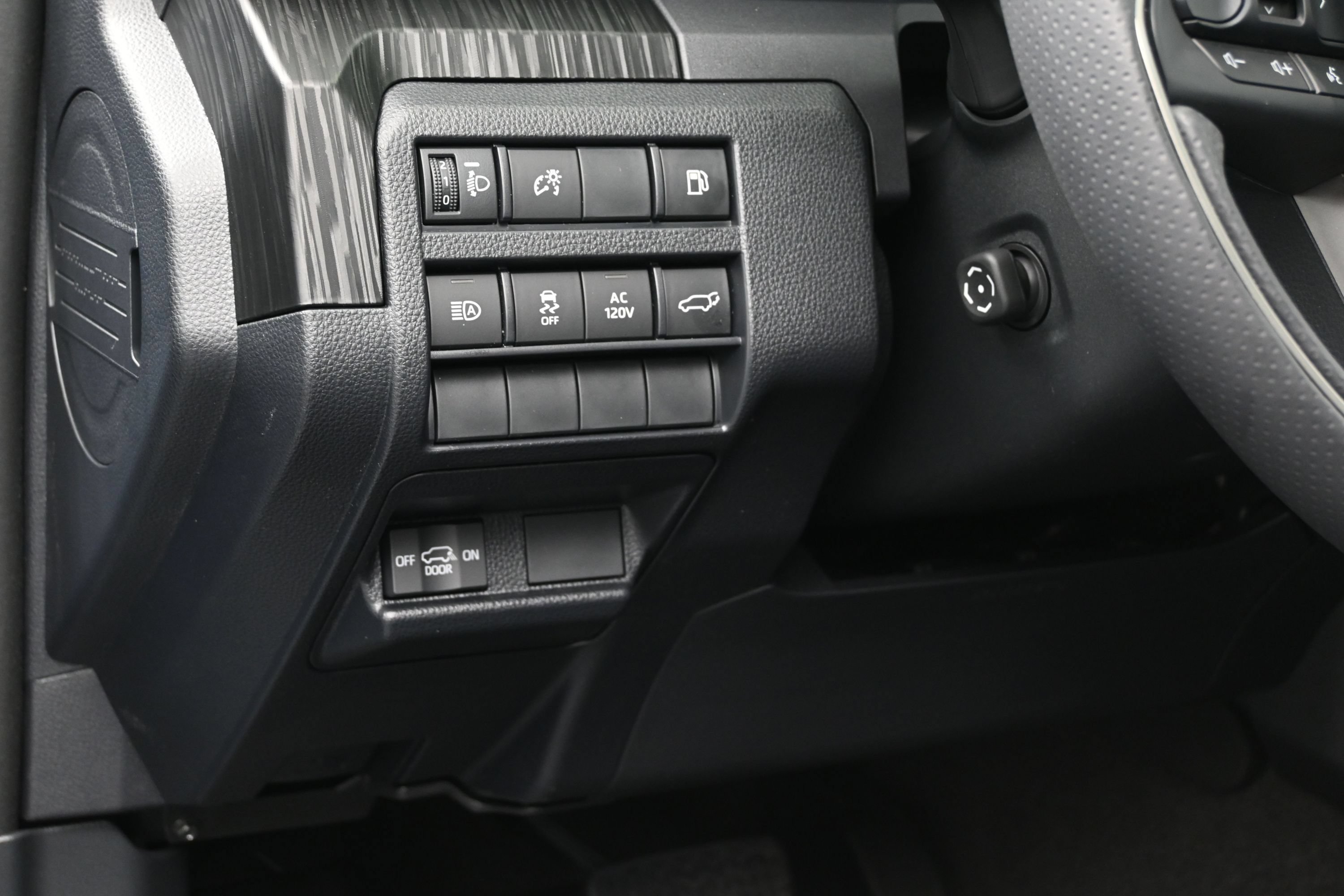 Used 2026 Toyota 4Runner Platinum AWD/4WD image 23