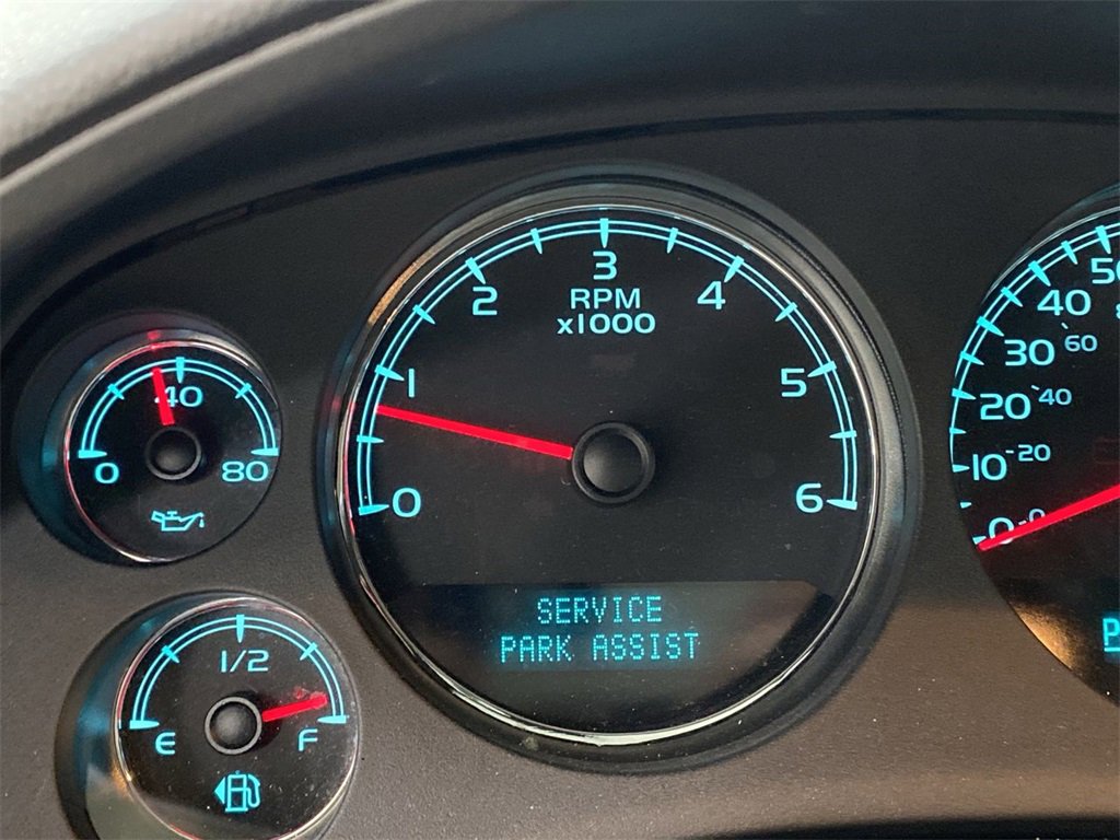 Used 2014 Chevrolet Tahoe LT image 26