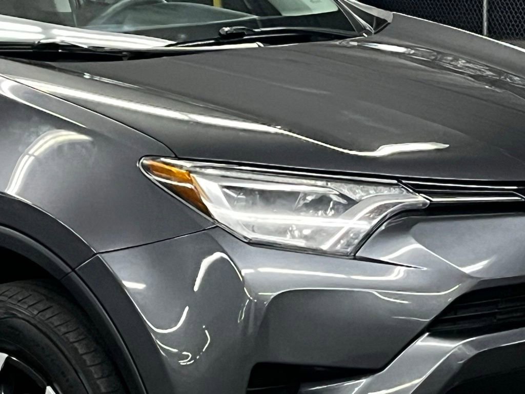 Used 2017 Toyota RAV4 LE image 36