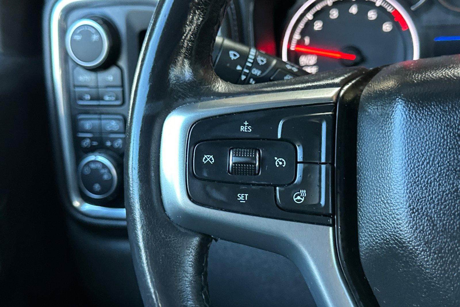 Used 2019 Chevrolet Silverado 1500 RST w/ All-Star Edition AWD/4WD image 35