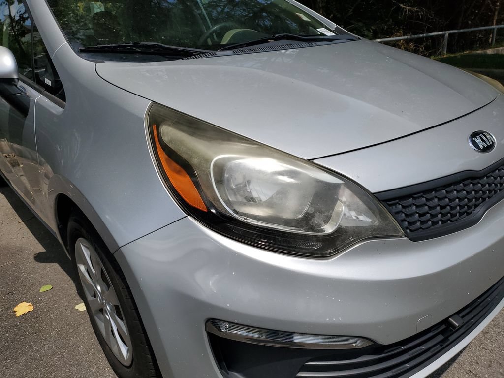 Used 2016 Kia Rio LX FWD image 3
