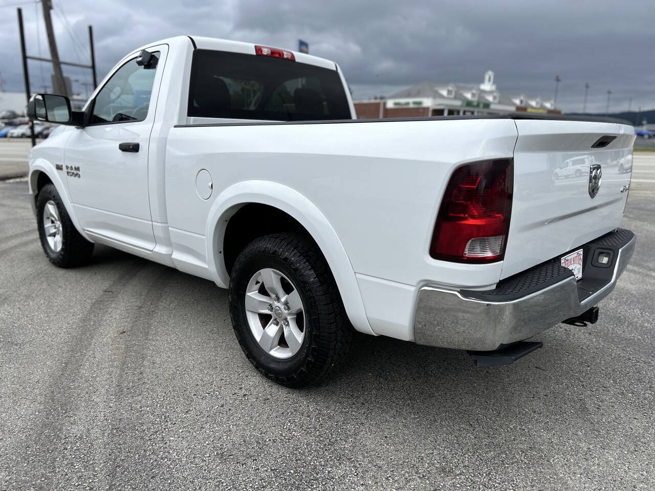Used 2015 RAM 1500 Tradesman w/ Power & Remote Entry Group AWD/4WD image 4